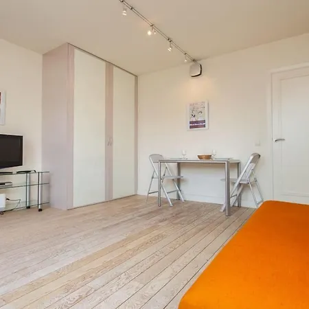 アパート Guestready - Orange Minimalist Near La Croisette カンヌ